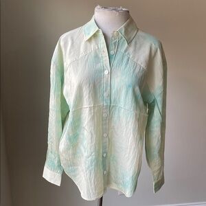 Chic Mint Green Women's Button-Down Shirt